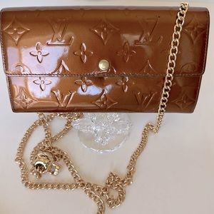 EUC Louis Vuitton bronze wallet LV with adjustable chain & insert